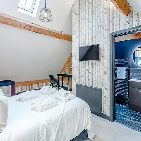 Oakwood Barn Hébergement de vacances *